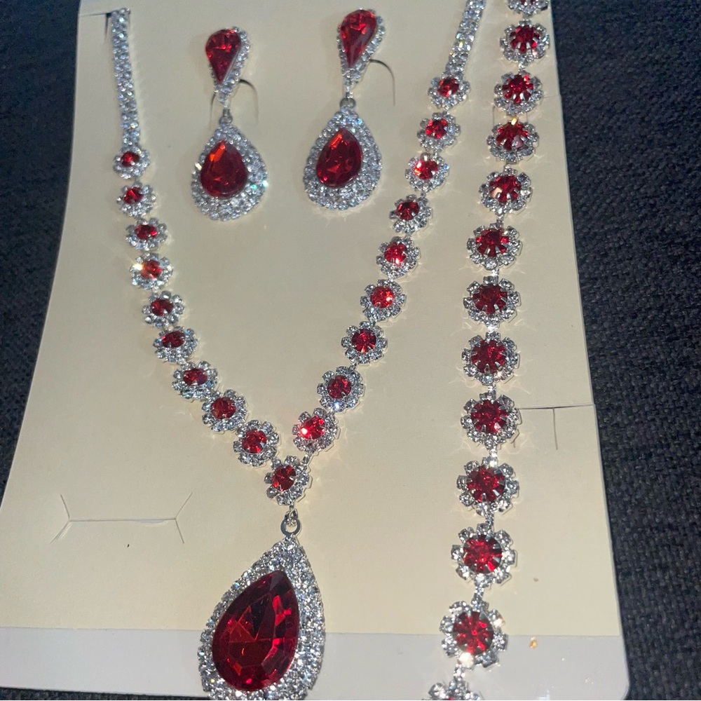 Ruby Red/Silver Necklace Earring & Bracelet Set